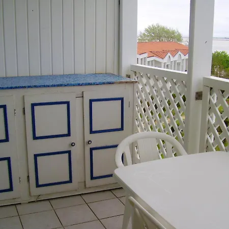 Apartman D'une A A 50 M De La Avec Vue Sur La Piscine Partagee Et Jardin Amenage Fouras